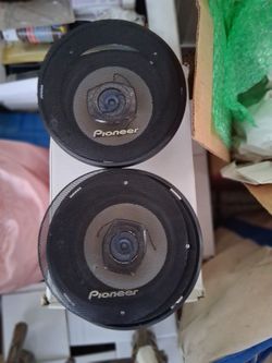 Pioneer Car Speakers Pair