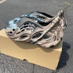 Adidas Foam Rnr Mx Cinder Sz 6,11,12 🔥🚨🚨🚨🚨