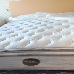 Queen Size Mattress (Colchon Queen Size)