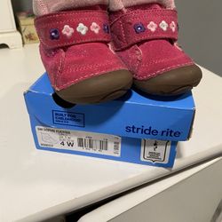 Stride Rite Baby Boots Size 4