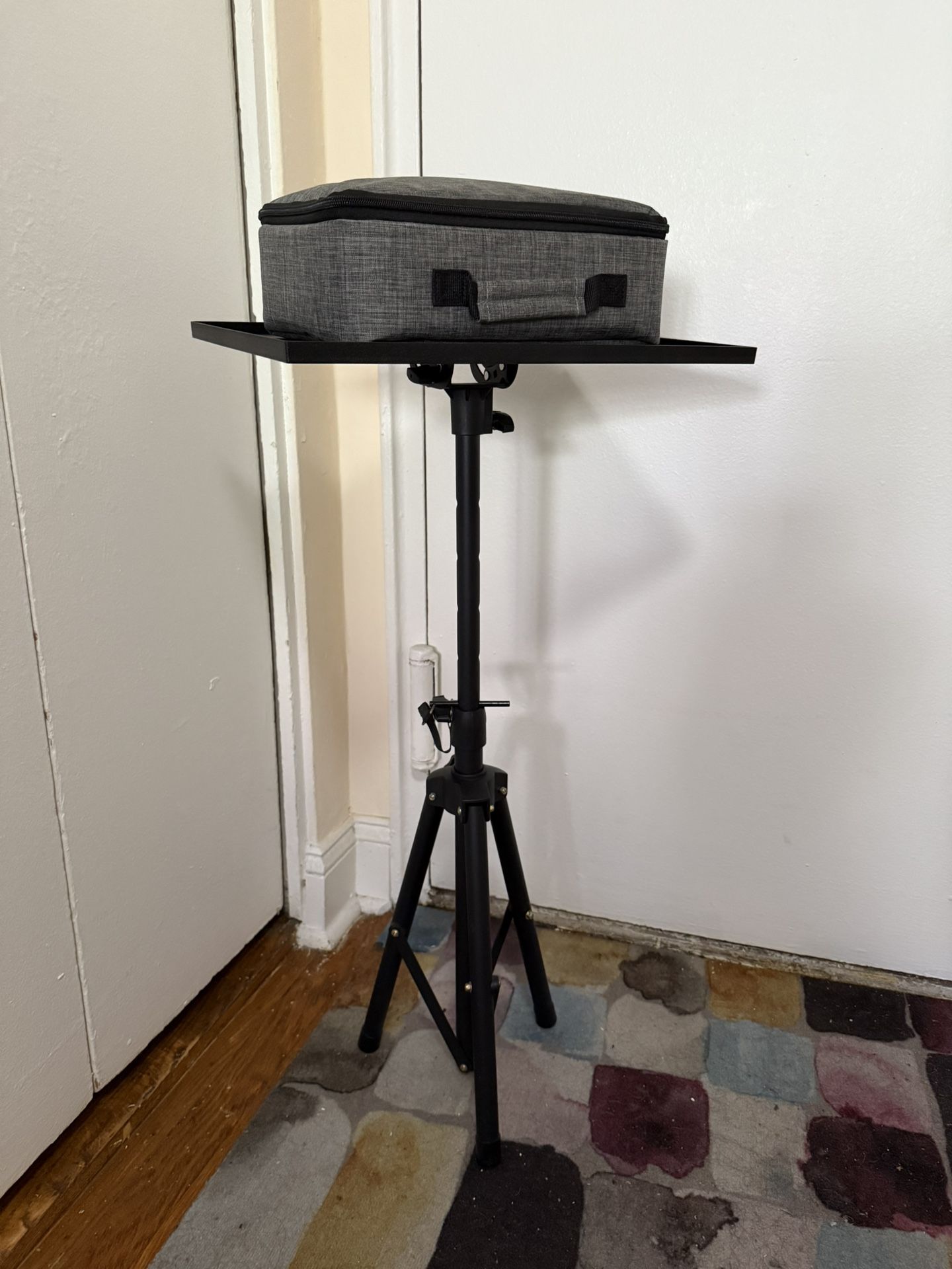 video projector set (projector+stand+wireless adapter)