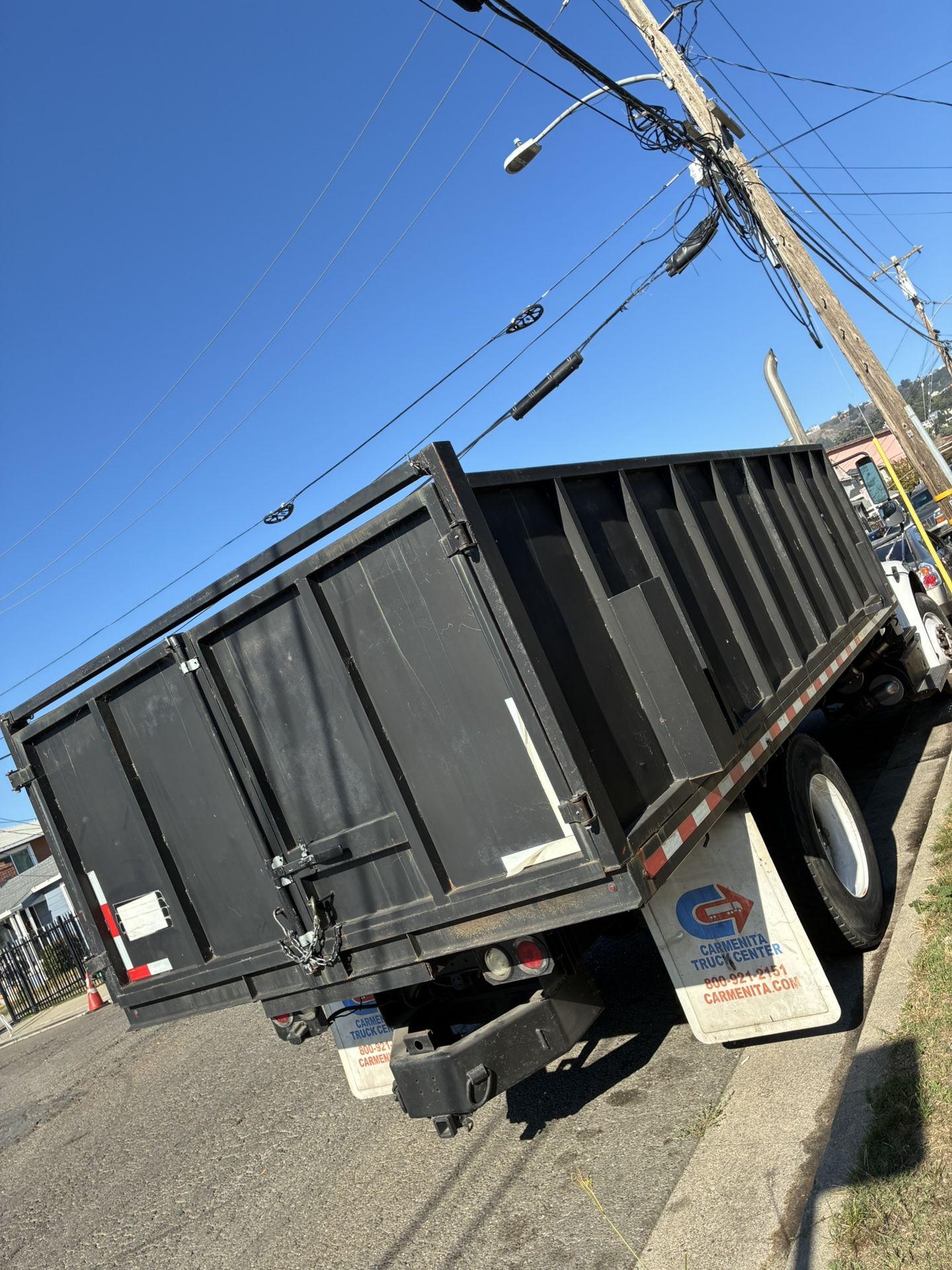 Dumping Truck For Sale 