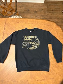 Black Sweatshirt Rocket Man medium