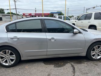 2011 Nissan Altima