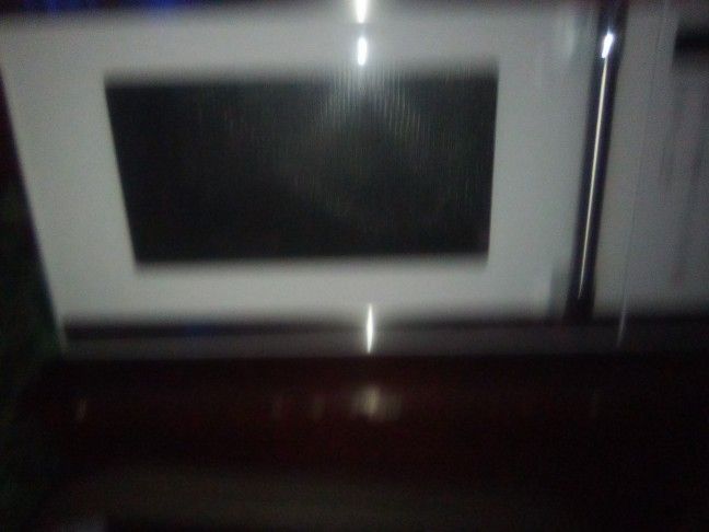 Brand New Microwave 1,000 Volts