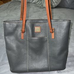 Dooney & Bourke Handbag