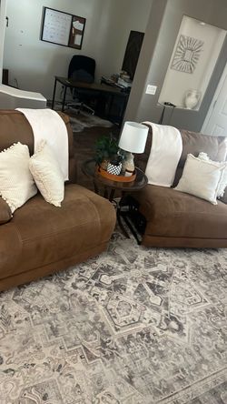 Couch-make an offer