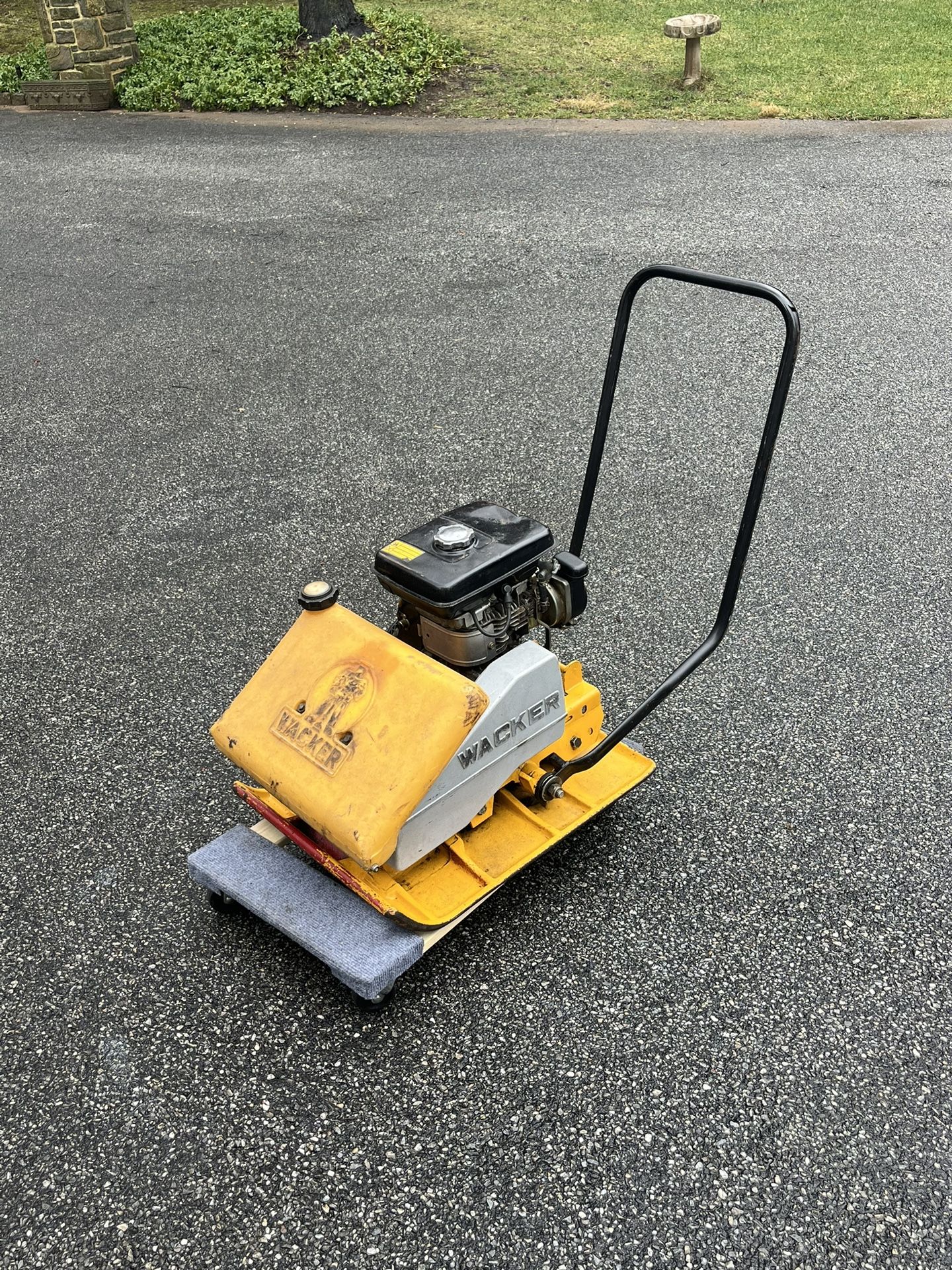 Wacker Vibratory Plate Tamper Compactor - Excellent Condition