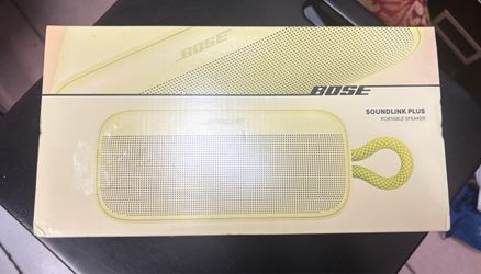 Bose SoundLink Plus Speaker Citrus Yellow Brand New