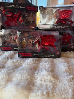 Dungeons and Dragons Die Cast Figures