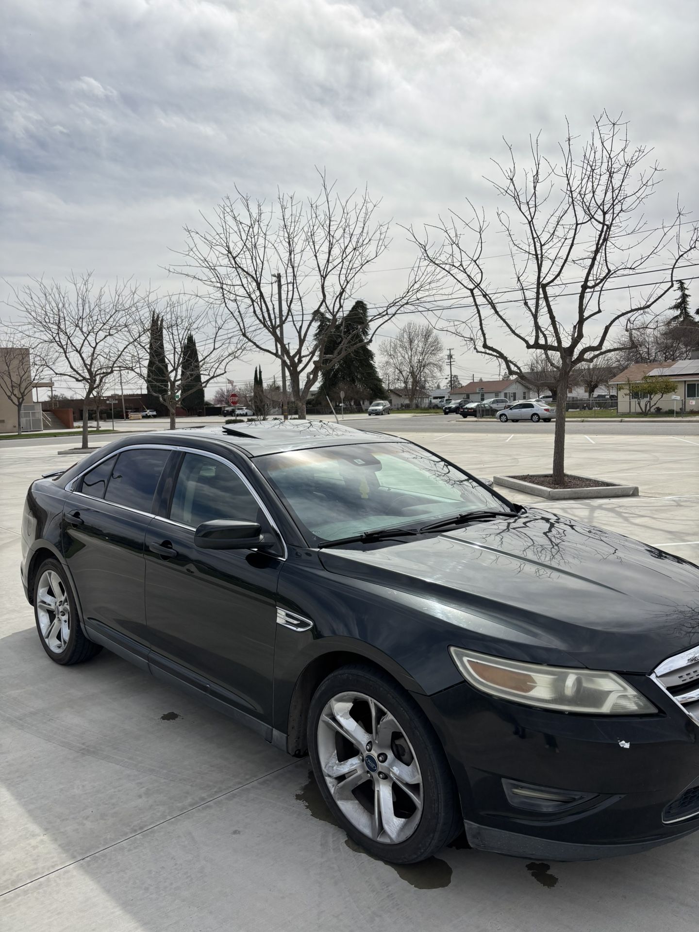 2010 Ford Taurus