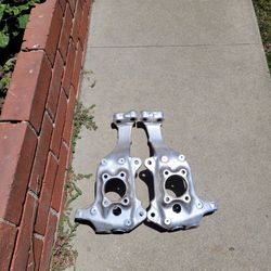 Lexus Spindles