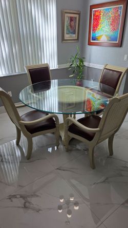 Dining set