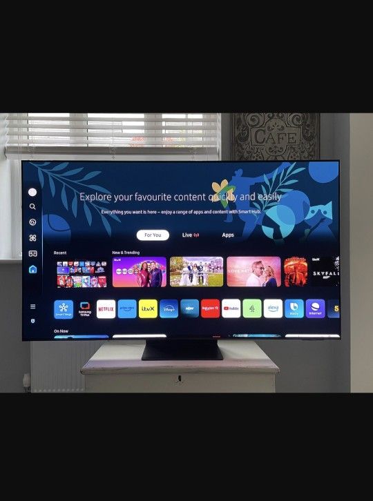 42-inch SAMSUNG OLED S90D 4K Smart TV UHD HDR (2024 Model)