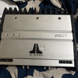 JL audio amplifier 