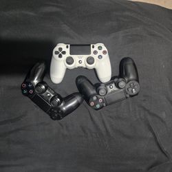 PS 4 Controllers
