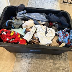 Huge Bin Of Boys Clothes 24m/2t