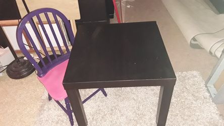 Kids chair and table