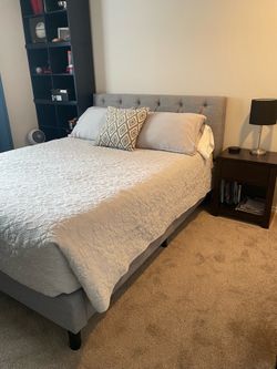 Queen Bedroom Set
