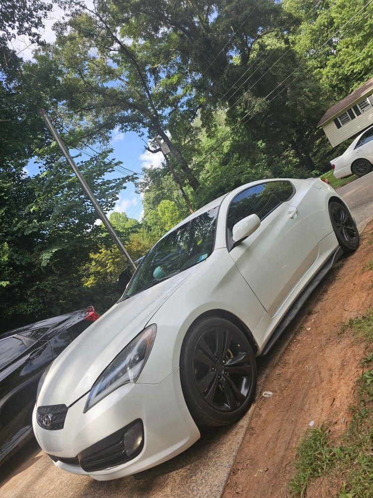 2011 Hyundai Genesis Coupe