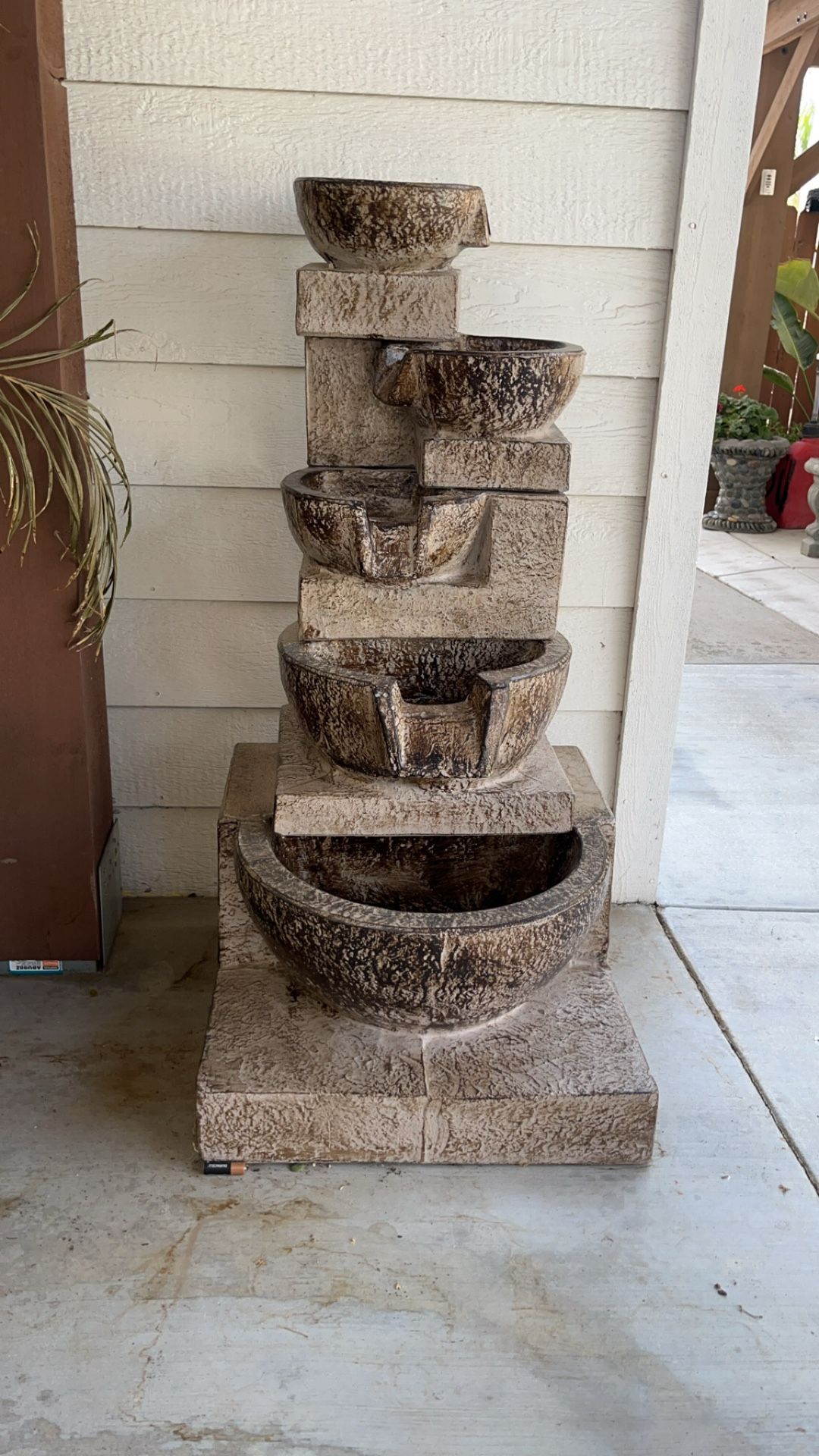 Water Fountain 4ft Tall 