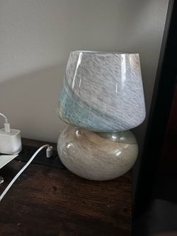 Mushroom lamp