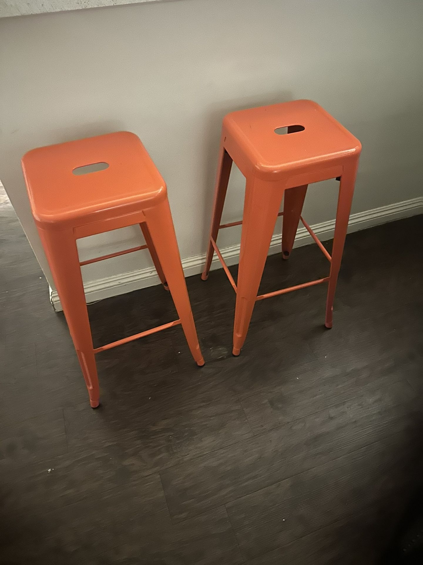 2 High Bar Stoop Orange 🍊 Bar Stool Seats 