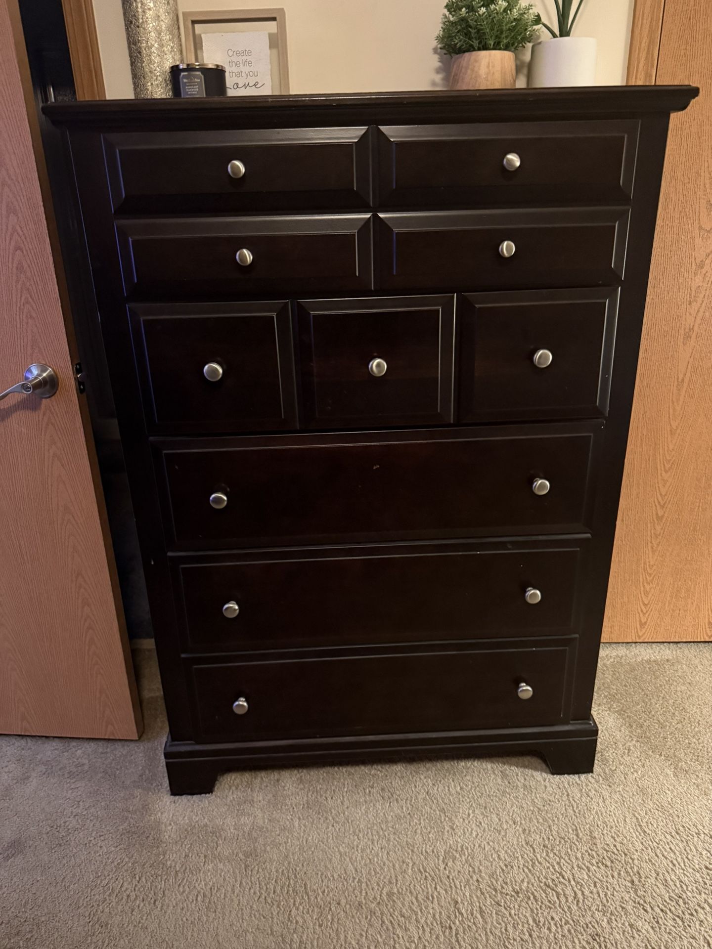 Dressers Chest Nightstand Entertainment Stand Mirror