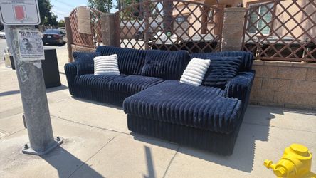 Nice sectional couch