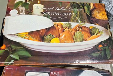 Serving bowl