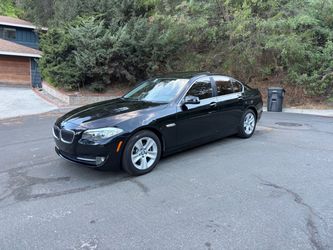 2011 BMW 528i