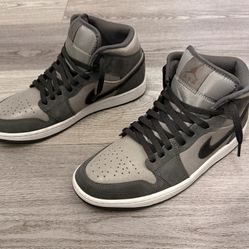 Jordan 1 Mid SE “Night Stadium” Men’s Size 10.5