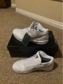 Kobe 4 Boston draft day pack