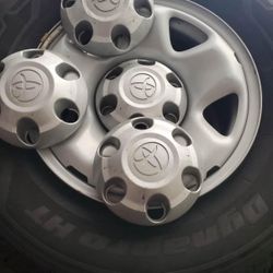Toyota Wheels & Tires Set of 4 w/ Center Caps