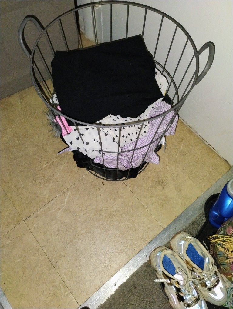 Wire Basket Pickup Only Cash 