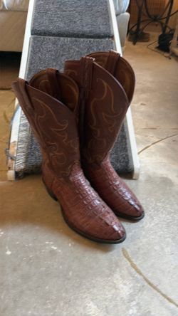 Tony Lama  like New!
