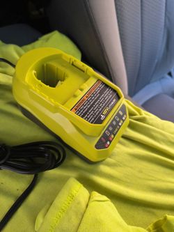Ryobi Charger