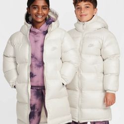Nike Big Kids' Therma-FIT Repel Loose Hooded Parka