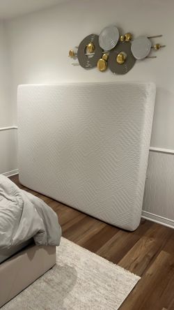 Queen memory foam mattress