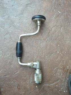 Hand drill