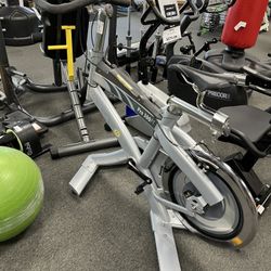 Cycleops Pro 300PT exercise spin cycle bike
