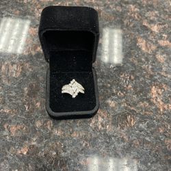 Lady’s 14k W/g Ring 