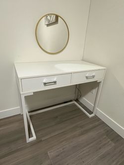 Office Room Desk Table and Mirror