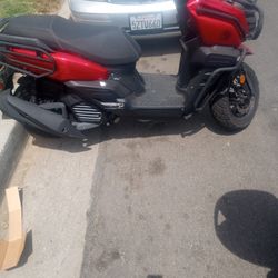 200cc Moter Scooter 