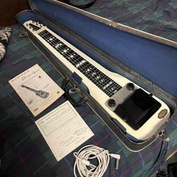 SUPRO.   1950.   LAP.   ELECTRIC. GUITAR.  /.  With. Case. (NEW) 