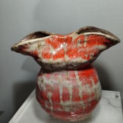 MARTHA POPEL STONEWARE ARTWORK - VASE 8"x7"×3"