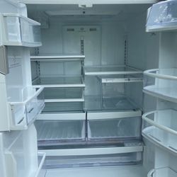 Kenmore Refrigerator Freezer And Icemaker