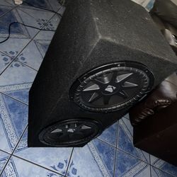 Kicker Subs 12”s