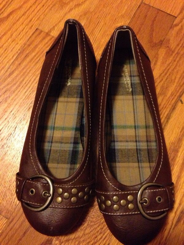 Girls size 4 Arizona brand shoes