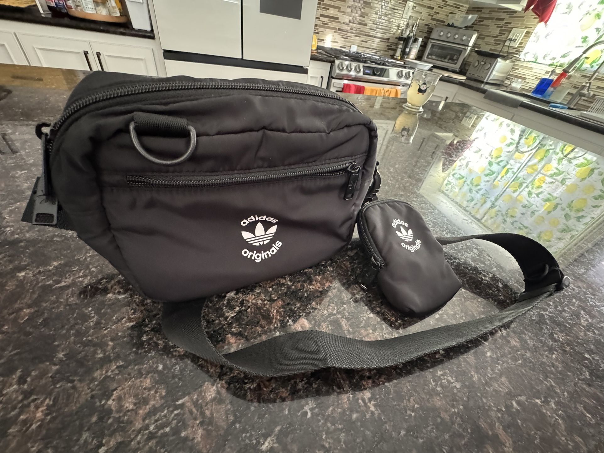 ADIDAS BLACK COLOR CROSSBODY BAG